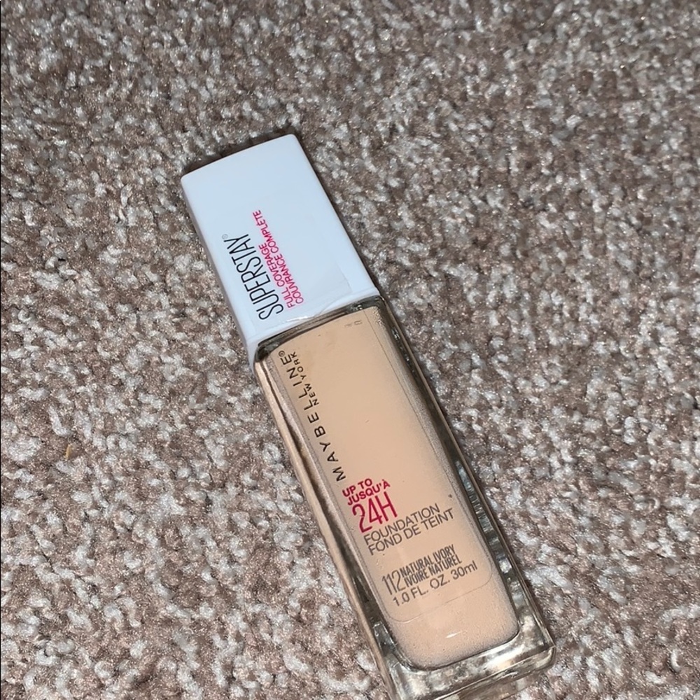 Maybelliene SuperStay Full Coverage Foundation